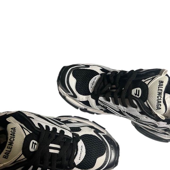 Balenciaga Runner Track Sneakers Low White Blabk Size 8 - Picture 6 of 11